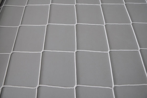 Сетка заградительная 100x100, 2.5мм (ПА)
